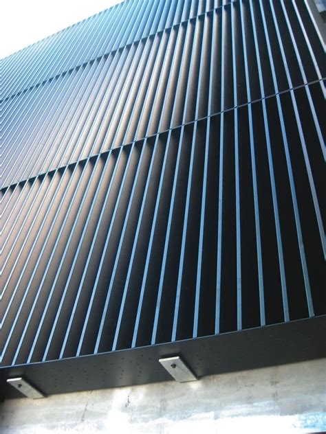 operable aluminum louvers|Altura Series® Chevron Vertical Louvres – Louvreclad.